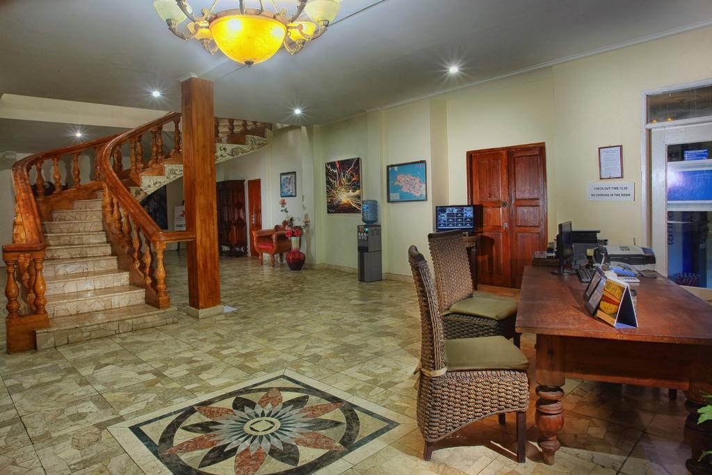 77 Sunset Plaza Hotel Cisolok Ngoại thất bức ảnh